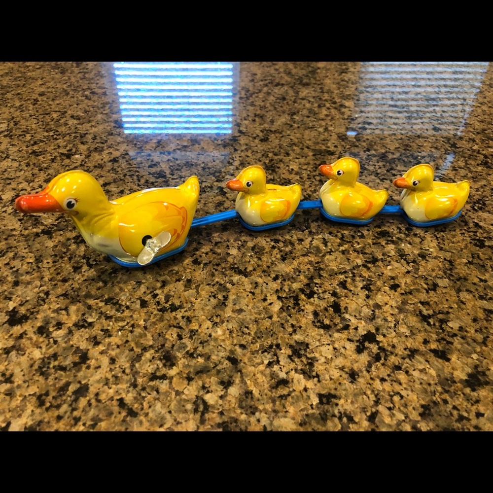 Wind Up Ducks Vintage Style Children’s Toy